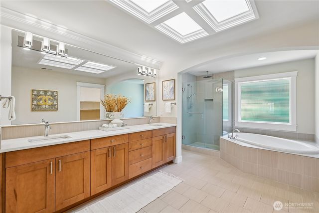 22907 SE 52nd Street, Issaquah, WA 98029
