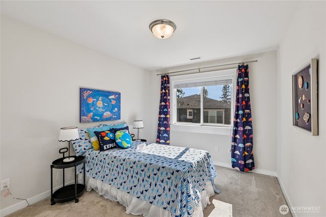 22907 SE 52nd Street, Issaquah, WA 98029
