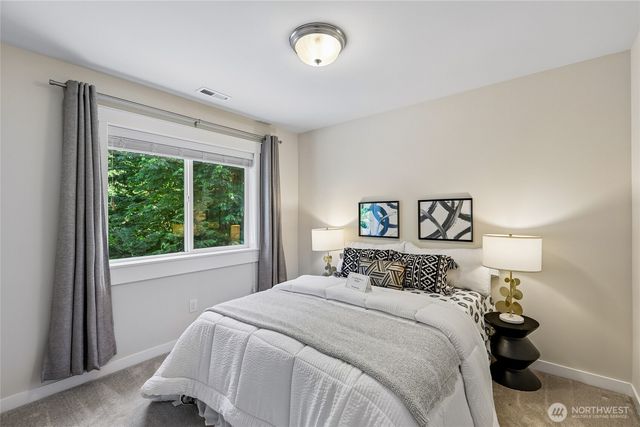 22907 SE 52nd Street, Issaquah, WA 98029