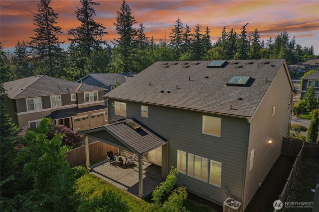 22907 SE 52nd Street, Issaquah, WA 98029