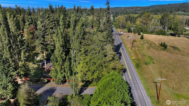 1991 E Beachwood Drive, Freeland, WA 98249