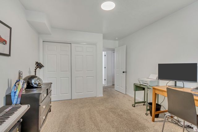 11871 S BLUE HERON DR, Draper, UT 84020