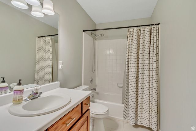 11871 S BLUE HERON DR, Draper, UT 84020
