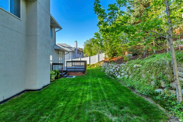 11871 S BLUE HERON DR, Draper, UT 84020