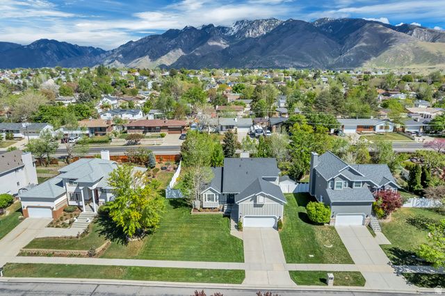 11871 S BLUE HERON DR, Draper, UT 84020
