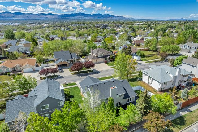 11871 S BLUE HERON DR, Draper, UT 84020