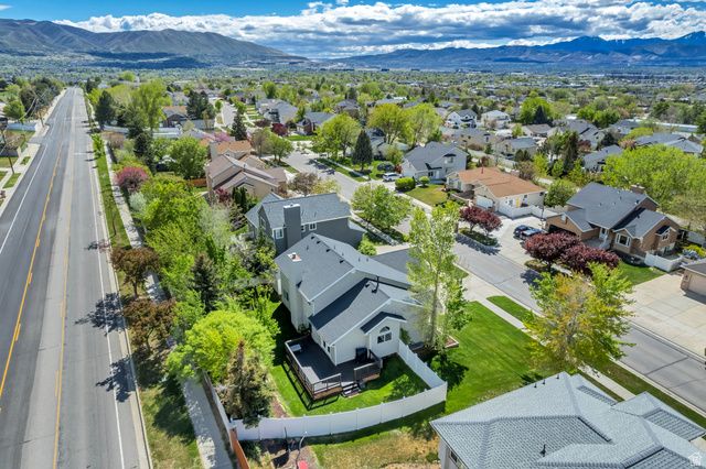 11871 S BLUE HERON DR, Draper, UT 84020