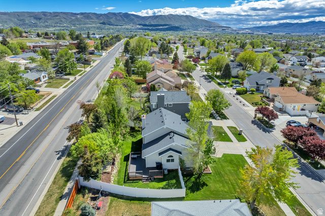 11871 S BLUE HERON DR, Draper, UT 84020