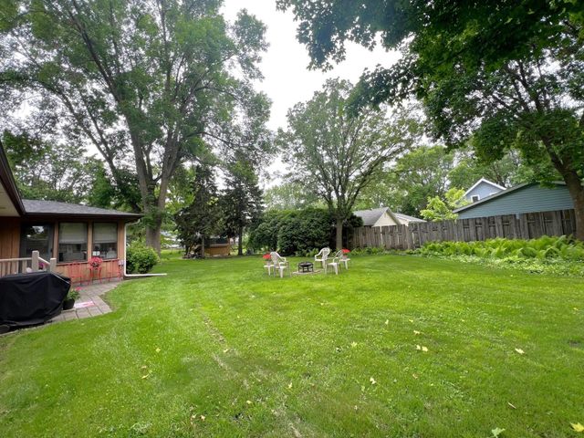 1804 7th Street SW, Willmar, MN 56201