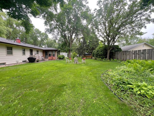1804 7th Street SW, Willmar, MN 56201