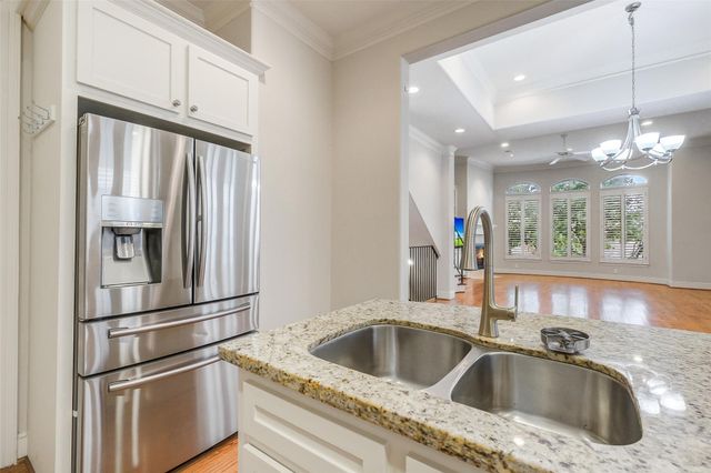 2301 Park Street F, Houston, TX 77019