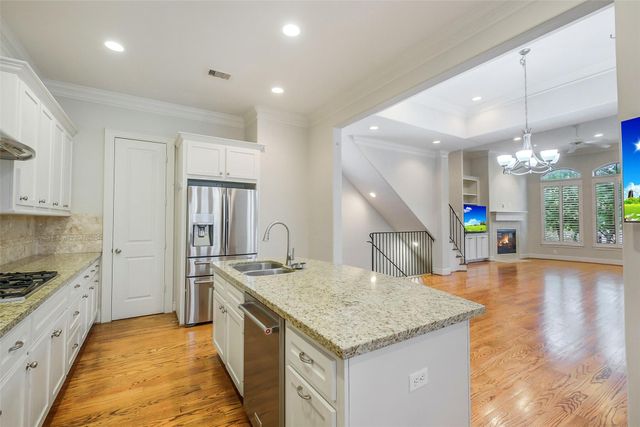 2301 Park Street F, Houston, TX 77019