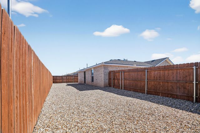 1720 134th Street, Lubbock, TX 79423