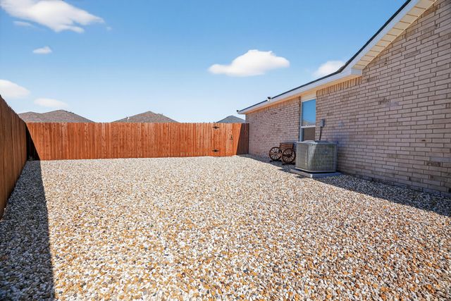 1720 134th Street, Lubbock, TX 79423