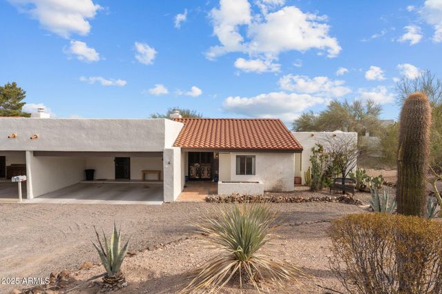 100 N LAZY FOX Road 4, Wickenburg, AZ 85390