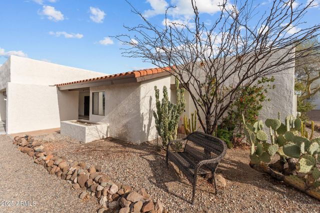 100 N LAZY FOX Road 4, Wickenburg, AZ 85390