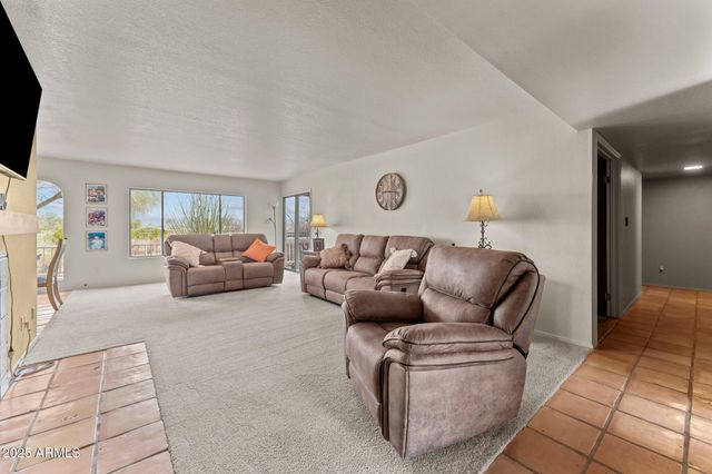 100 N LAZY FOX Road 4, Wickenburg, AZ 85390