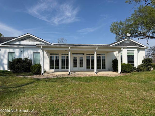 693 569 Highway, Ferriday, LA 71334