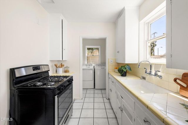 1602 Forest Avenue, Pasadena, CA 91103