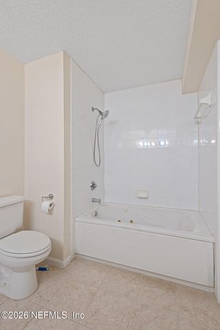 13715 RICHMOND PARK Drive N 304, Jacksonville, FL 32224