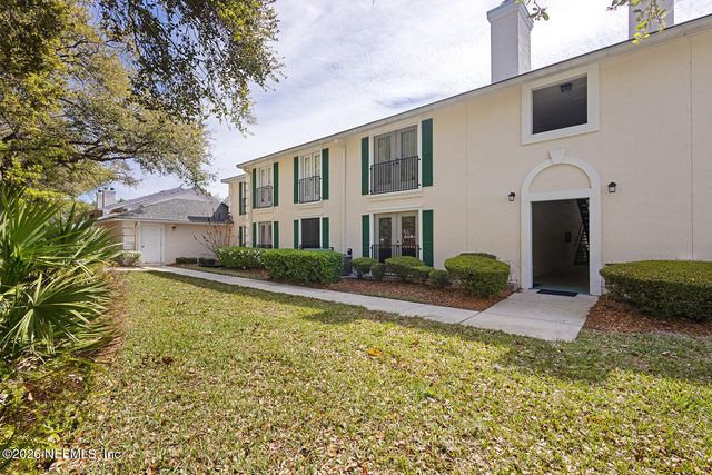 13715 RICHMOND PARK Drive N 304, Jacksonville, FL 32224