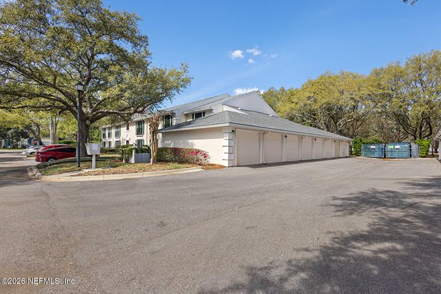 13715 RICHMOND PARK Drive N 304, Jacksonville, FL 32224