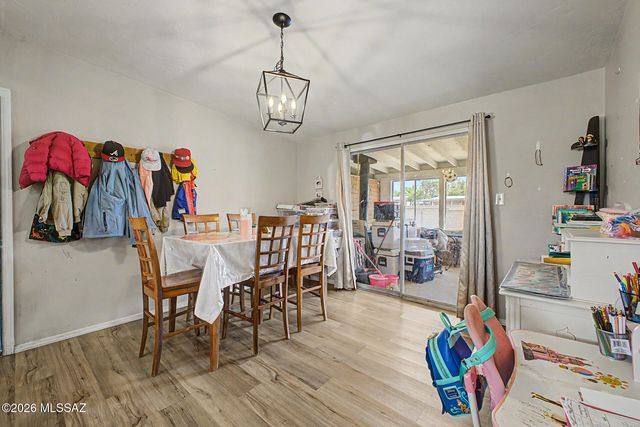 5936 E Hawthorne Street, Tucson, AZ 85711