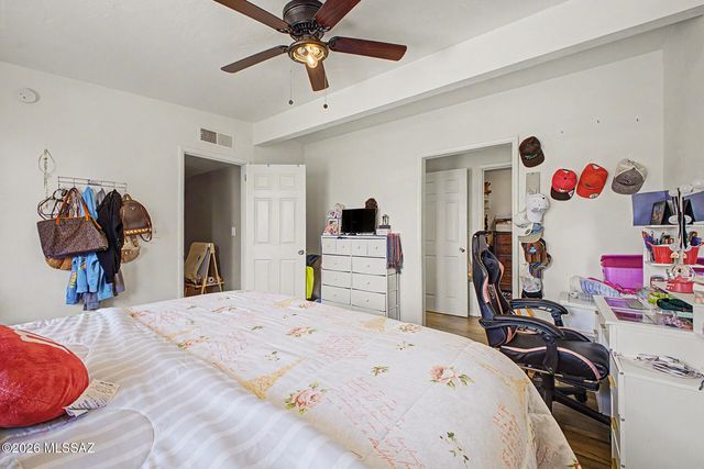 5936 E Hawthorne Street, Tucson, AZ 85711