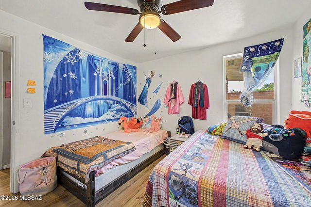 5936 E Hawthorne Street, Tucson, AZ 85711