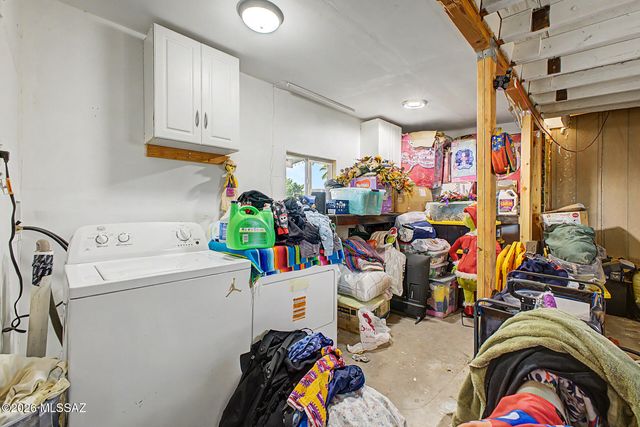 5936 E Hawthorne Street, Tucson, AZ 85711