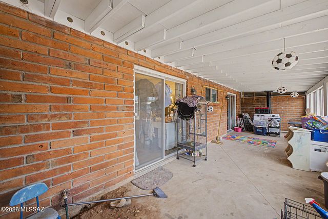 5936 E Hawthorne Street, Tucson, AZ 85711