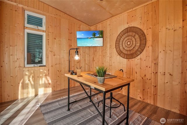 11011 NE 140th Street, Kirkland, WA 98034