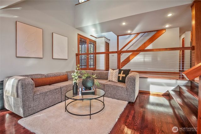 11011 NE 140th Street, Kirkland, WA 98034