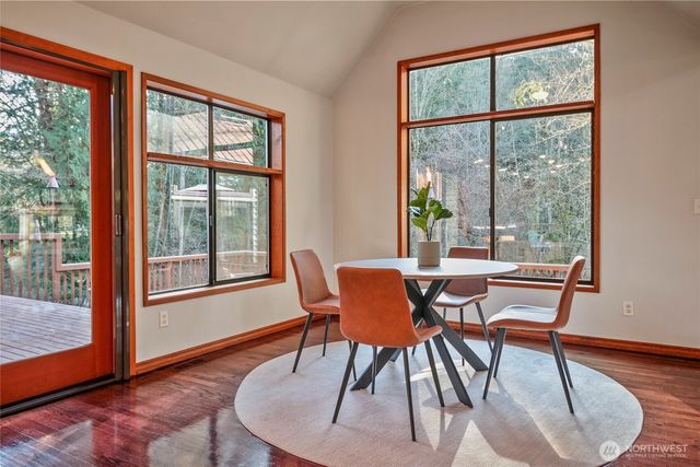 11011 NE 140th Street, Kirkland, WA 98034