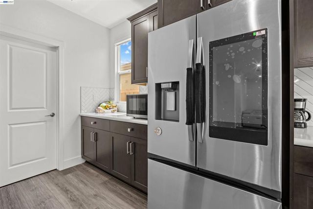 3482 Dobbins Ct, Lathrop, CA 95330