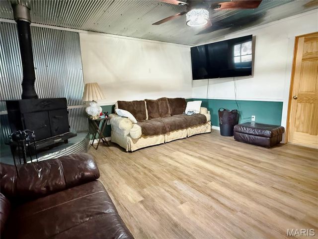 21503 Highway 28 W, Dixon, MO 65459