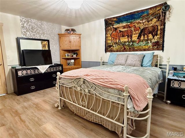 21503 Highway 28 W, Dixon, MO 65459