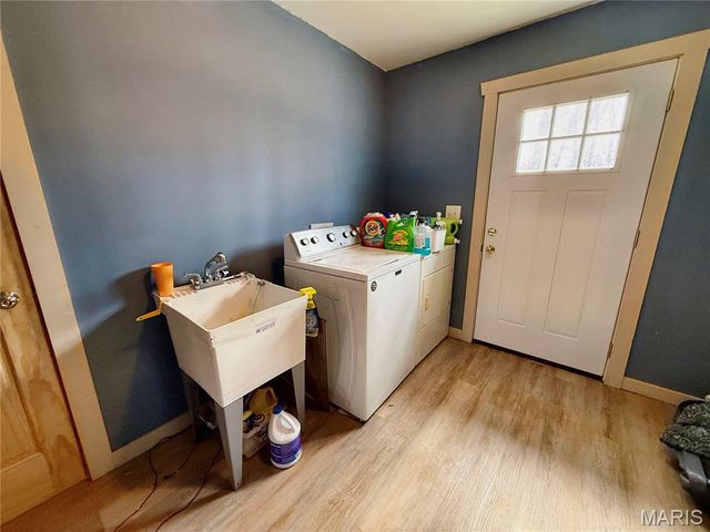 21503 Highway 28 W, Dixon, MO 65459