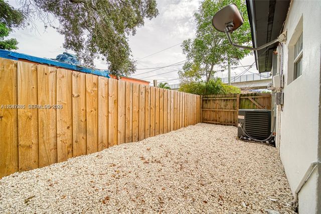 1747 NW 40th Street 1747, Miami, FL 33142