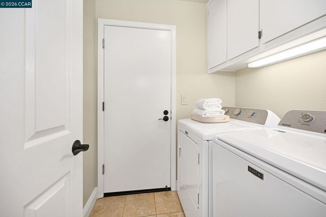 419 Fuchsia Ln, San Ramon, CA 94582