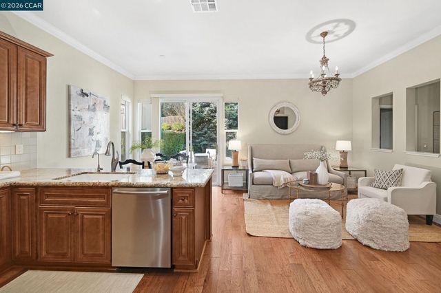 419 Fuchsia Ln, San Ramon, CA 94582