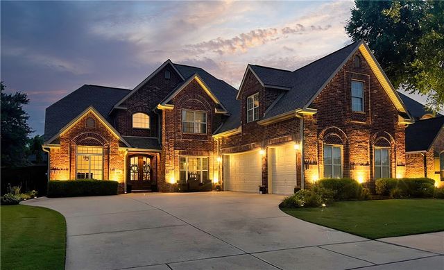 5000 SW Blaire Mont Road, Bentonville, AR 72713