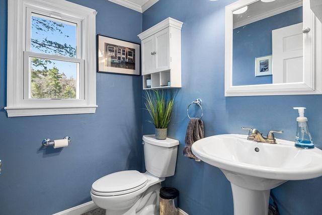 451 Linebrook Road, Ipswich, MA 01938