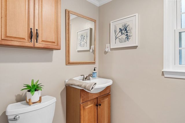 451 Linebrook Road, Ipswich, MA 01938