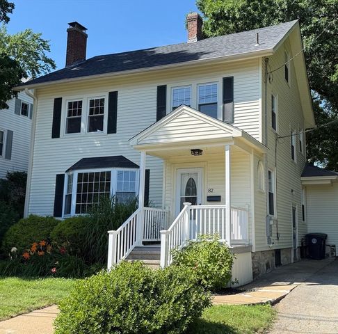 82 Hartwell St, Southbridge, MA 01550