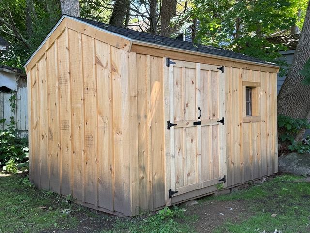 82 Hartwell St, Southbridge, MA 01550