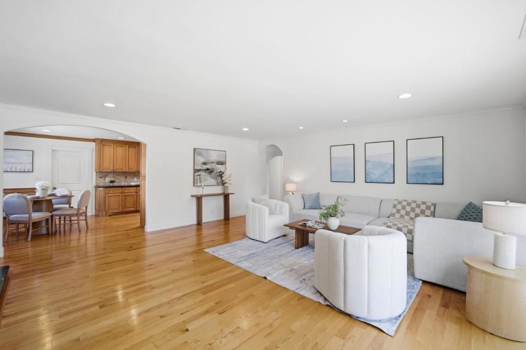 Image 3 of property listing at 1495 Kimberly Court, San Jose, CA 95118