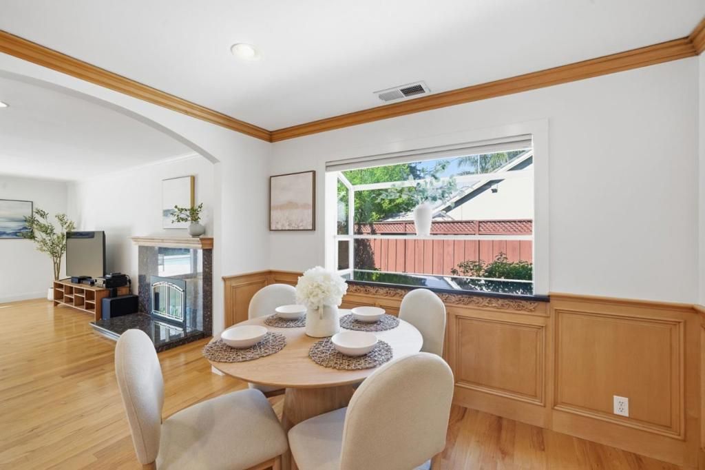 Image 9 of property listing at 1495 Kimberly Court, San Jose, CA 95118