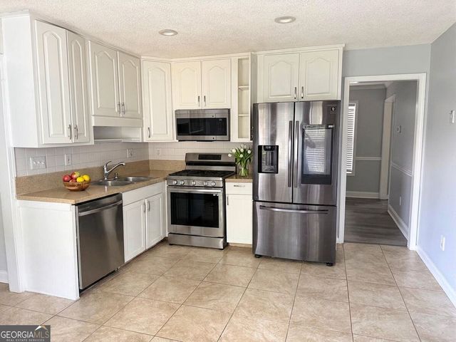 170 Jodeco Station Terrace, Stockbridge, GA 30281