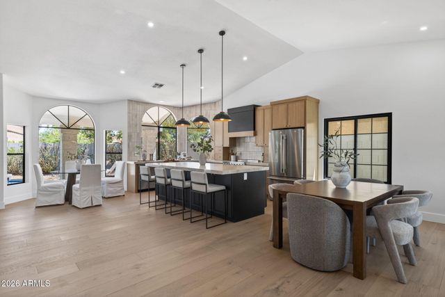 5002 E KAREN Drive, Scottsdale, AZ 85254